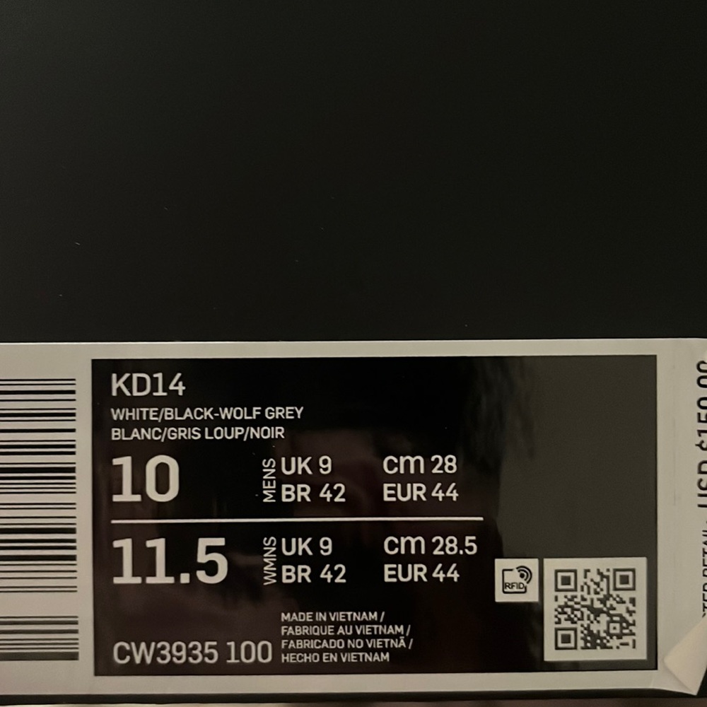 Nike KD XIV - Mens 10 Womens 11.5. New in box/Never worn. Purchased wrong size.